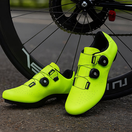 Chaussures Vélo Route SPD Vertes ou Rouges – Légères & Aérées